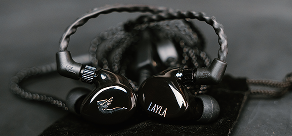 LAYLA UNIVERSAL (Black)